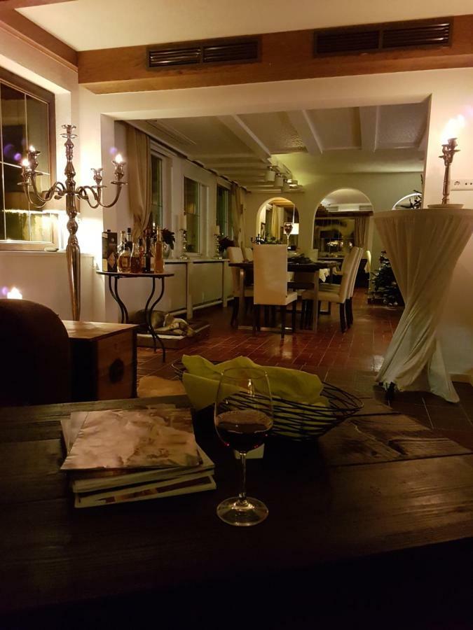 Hotel Restaurant Kniebishoehe 프로이덴슈타트 외부 사진