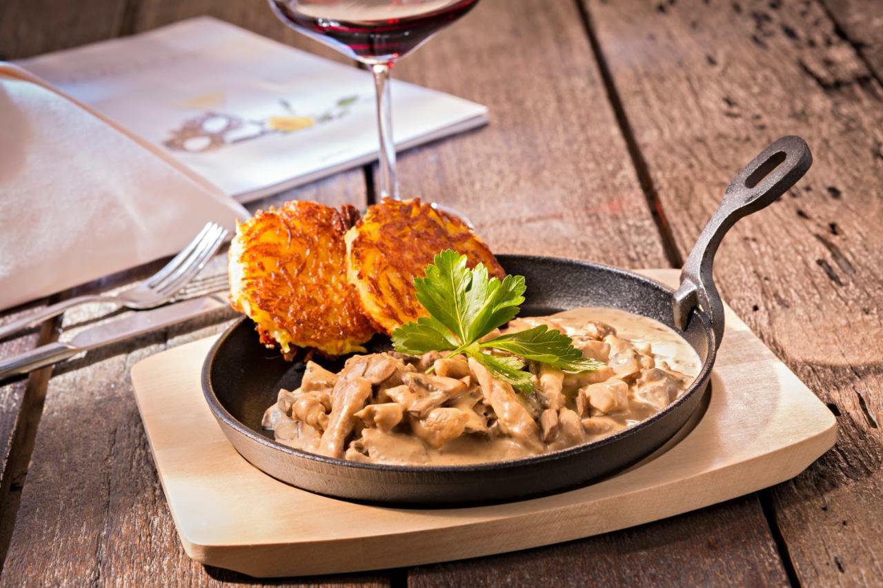 Hotel Restaurant Kniebishoehe 프로이덴슈타트 외부 사진